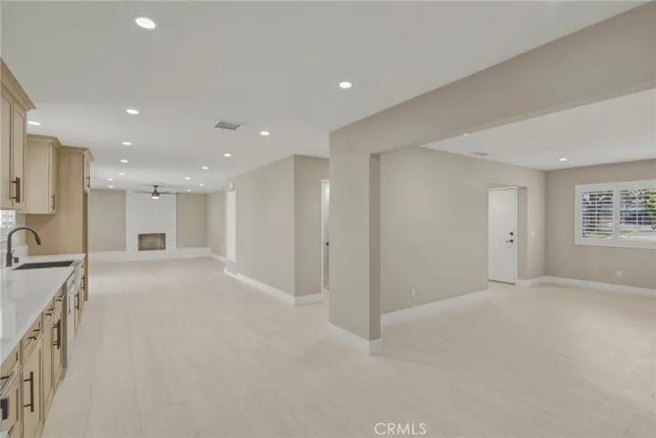 5874 Olive, Rialto, California 92377