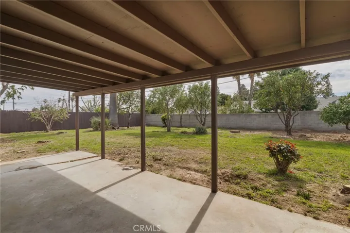 5874 Olive, Rialto, California 92377