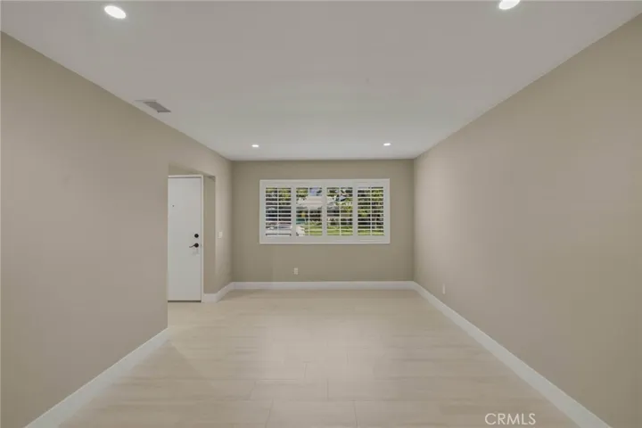 5874 Olive, Rialto, California 92377