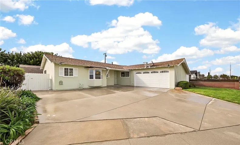 7961 La Corona Way, Buena Park, California 90620