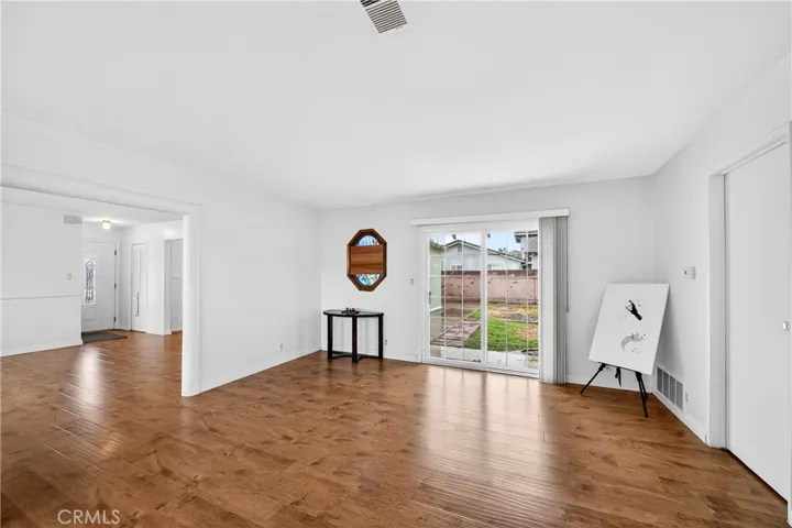 7961 La Corona Way, Buena Park, California 90620