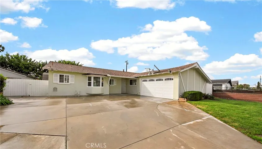 7961 La Corona Way, Buena Park, California 90620