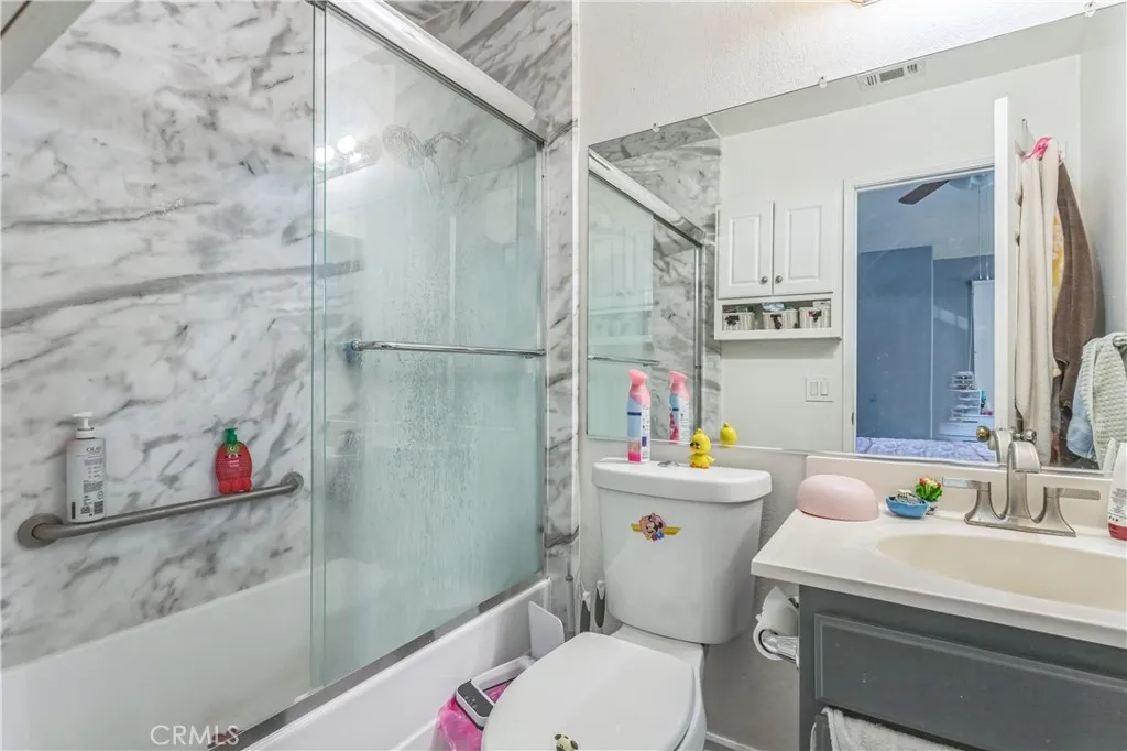 18641 Nathan Hill, Canyon Country, California 91351 home-pic-23