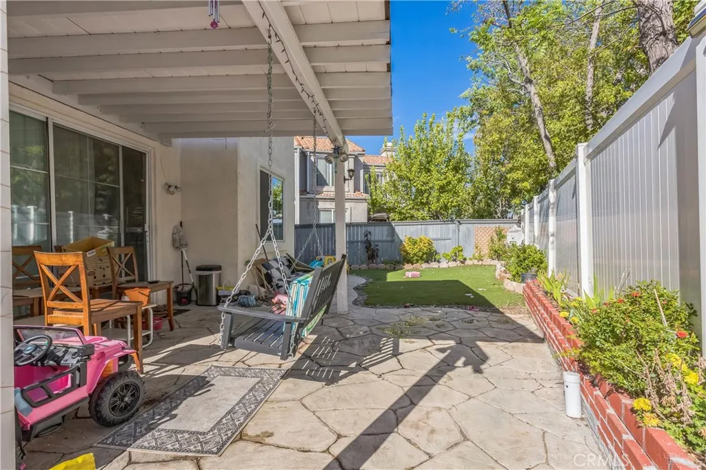 18641 Nathan Hill, Canyon Country, California 91351 home-pic-2