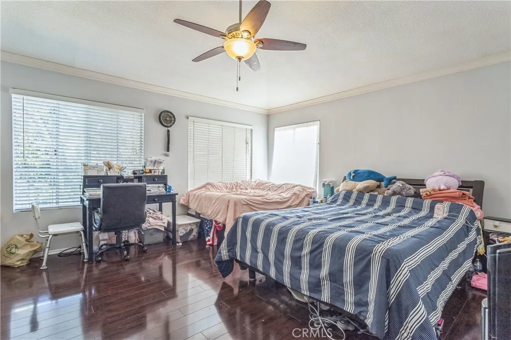 18641 Nathan Hill, Canyon Country, California 91351 home-pic-15