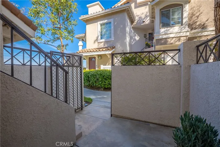 8047 E Sandstone Drive, Anaheim Hills, California 92808