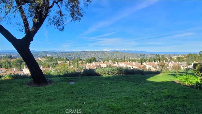 Breathtaking views On Sandstone Drive!