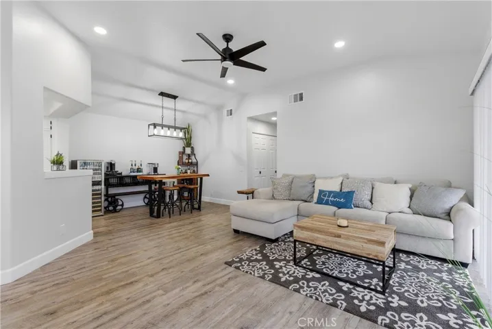 8070 E Oak Ridge Circle, Anaheim, California 92808
