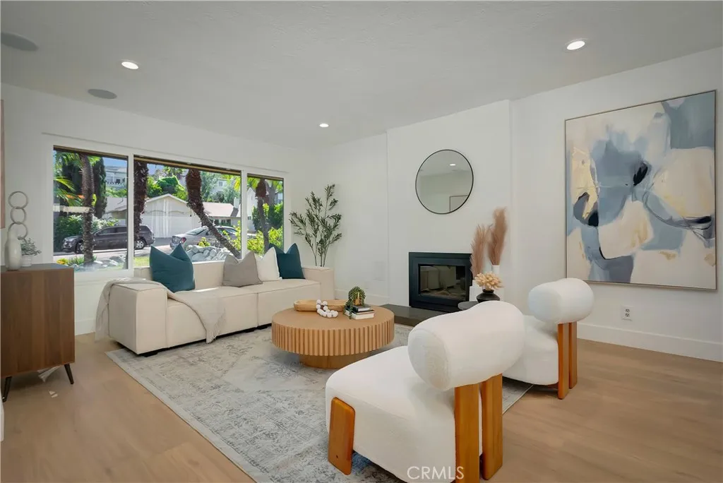 29321 Trailway Lane, Agoura Hills, California 91301 home-pic-4