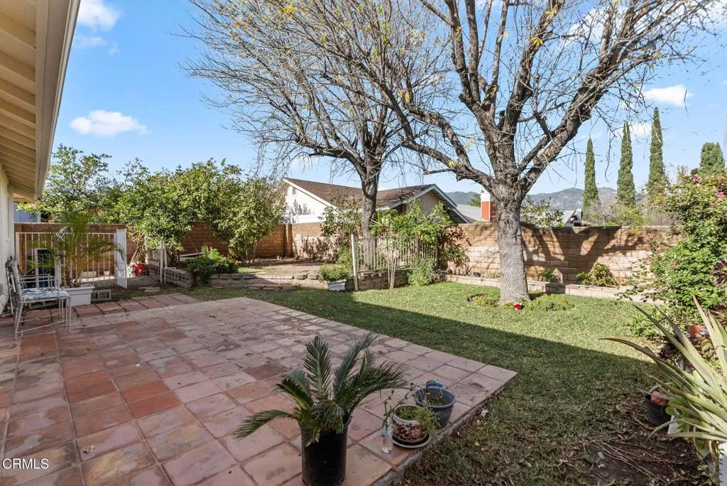 12446 Herrick Avenue, Sylmar, California 91342 home-pic-30