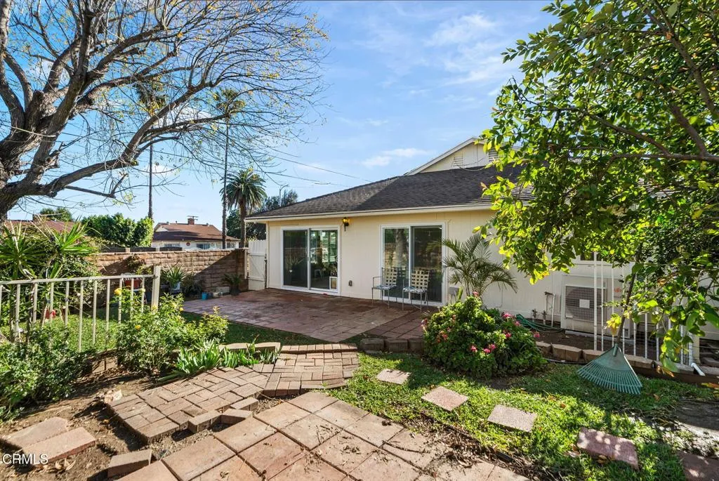 12446 Herrick Avenue, Sylmar, California 91342 home-pic-32