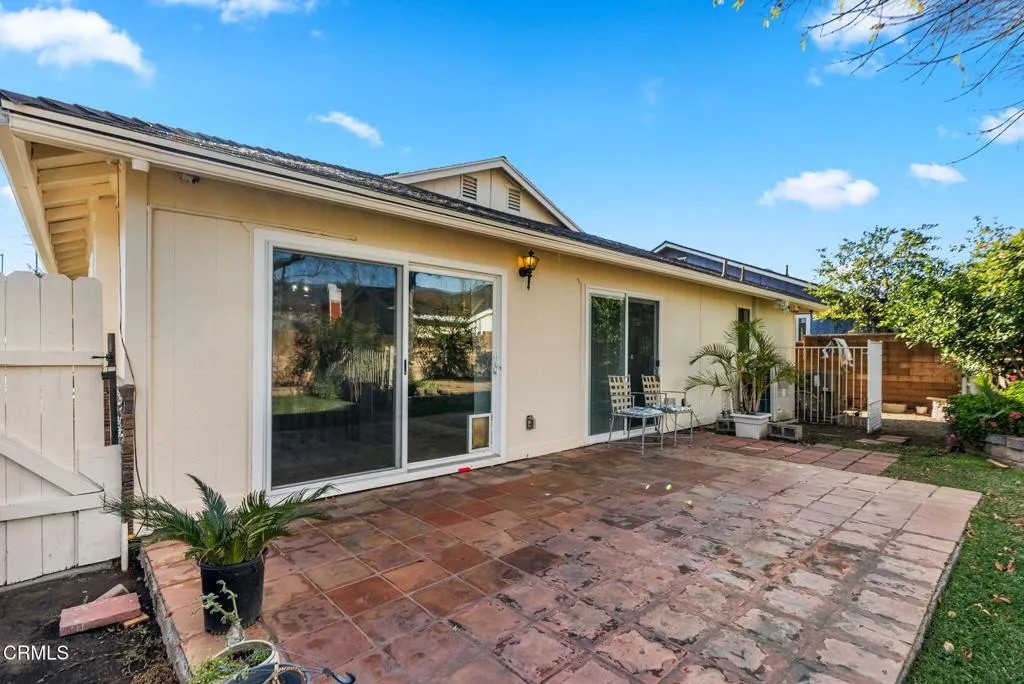 12446 Herrick Avenue, Sylmar, California 91342 home-pic-34