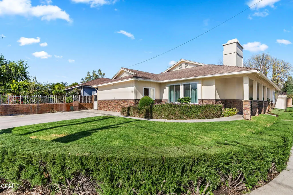 12446 Herrick Avenue, Sylmar, California 91342 home-pic-3