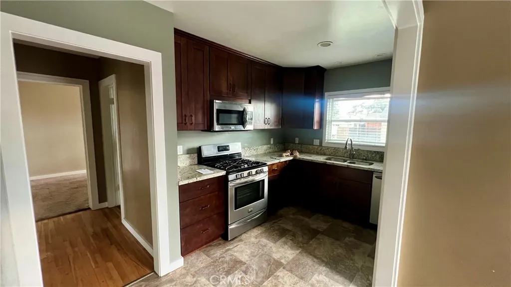 12118 Excelsior Drive, Norwalk, California 90650 home-pic-7