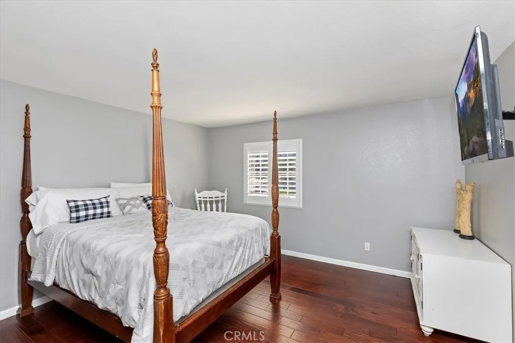 825 Derby, Corona, California 92882 home-pic-33