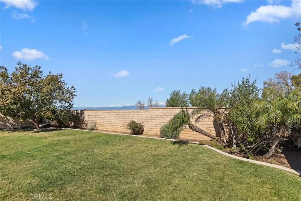 825 Derby, Corona, California 92882 home-pic-50
