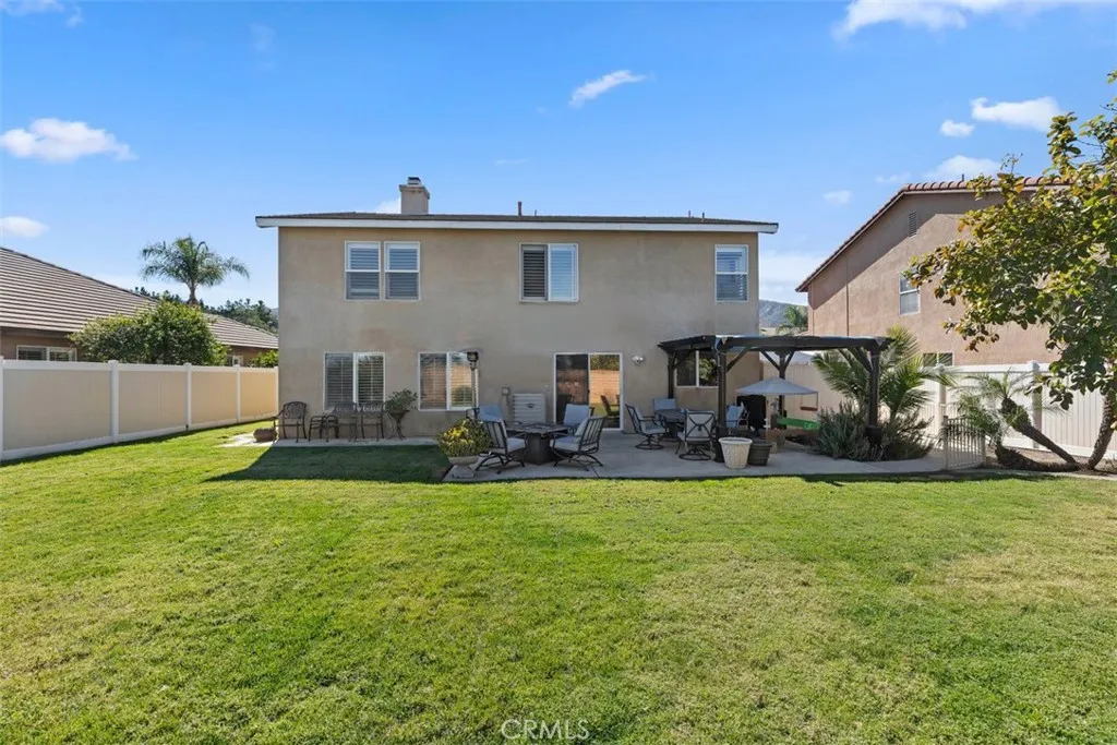 825 Derby, Corona, California 92882 home-pic-43
