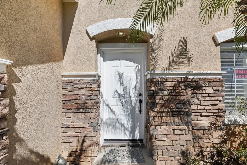 825 Derby, Corona, California 92882 home-pic-7