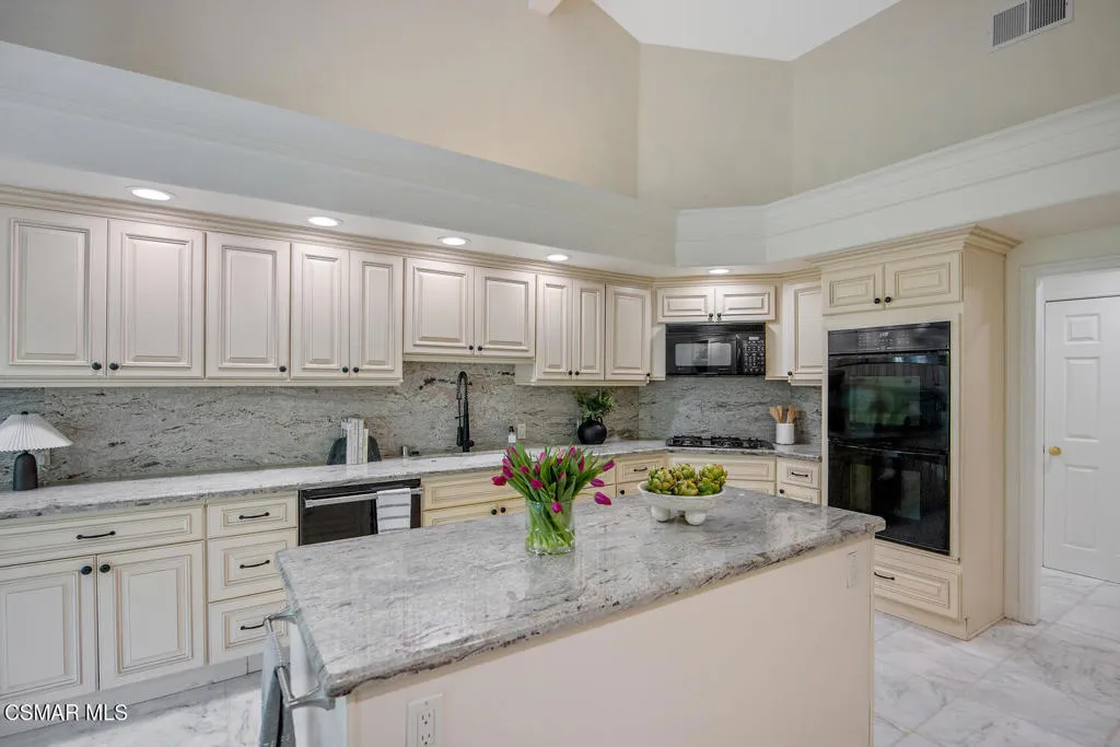 2180 Speck Lane, Newbury Park, California 91320 home-pic-13