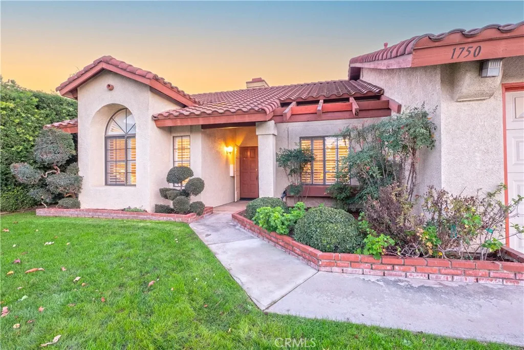 1750 Century Avenue, Riverside, California 92506 home-pic-1