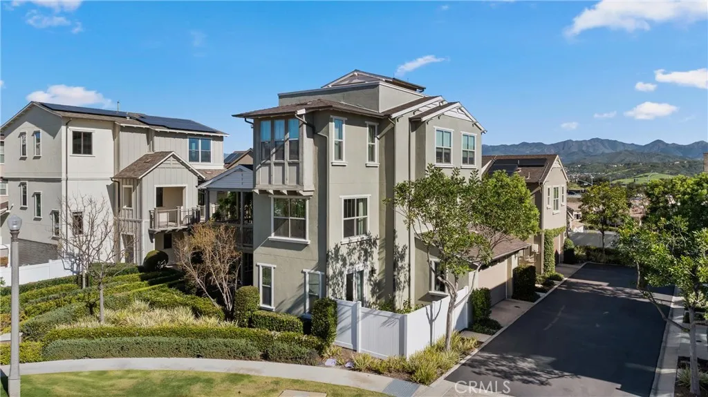 2 Vasto Street, Ladera Ranch, California 92694 home-pic-1