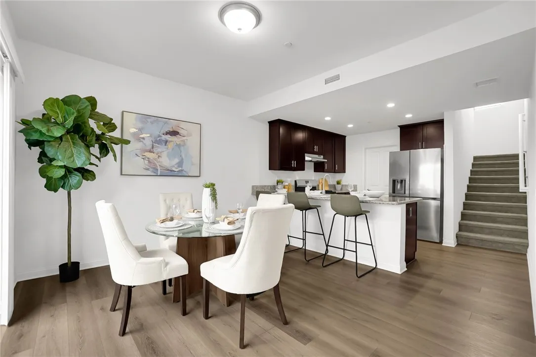 1452 S White Avenue 2, Pomona, California 91766 home-pic-7