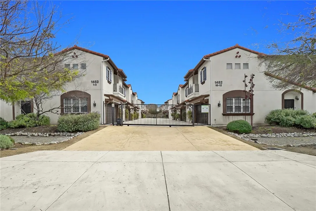 1452 S White Avenue 2, Pomona, California 91766 home-pic-27