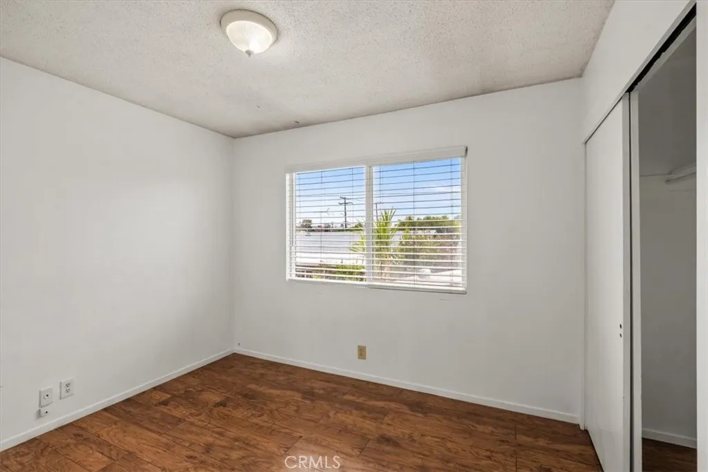 21403 Catskill Avenue, Carson, California 90745 home-pic-20