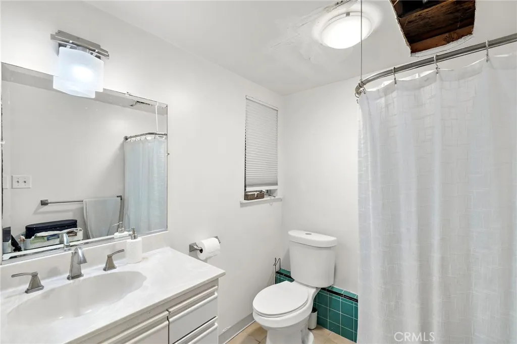 980 Temple Hills, Laguna Beach, California 92651 home-pic-19