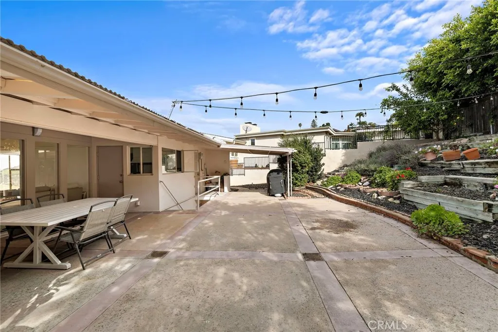 980 Temple Hills, Laguna Beach, California 92651 home-pic-41