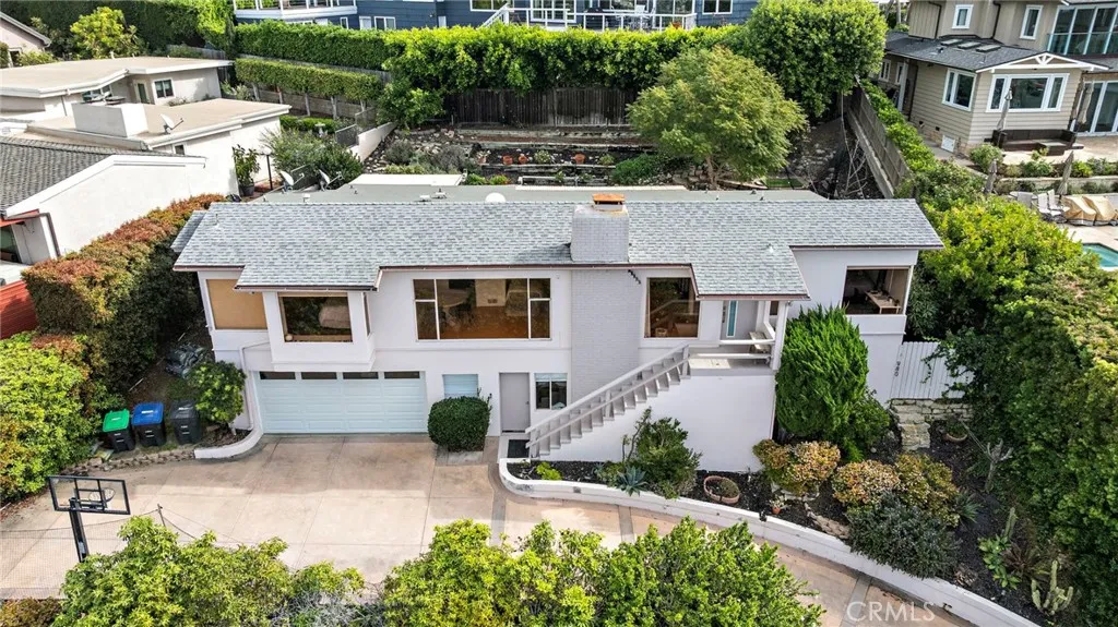 980 Temple Hills, Laguna Beach, California 92651 home-pic-24
