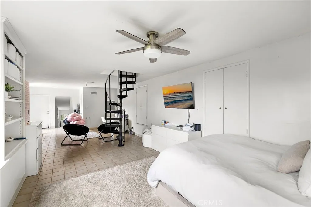 980 Temple Hills, Laguna Beach, California 92651 home-pic-15