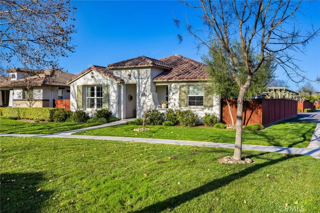2458 Altadena Lane, Paso Robles, California 93446 home-pic-24