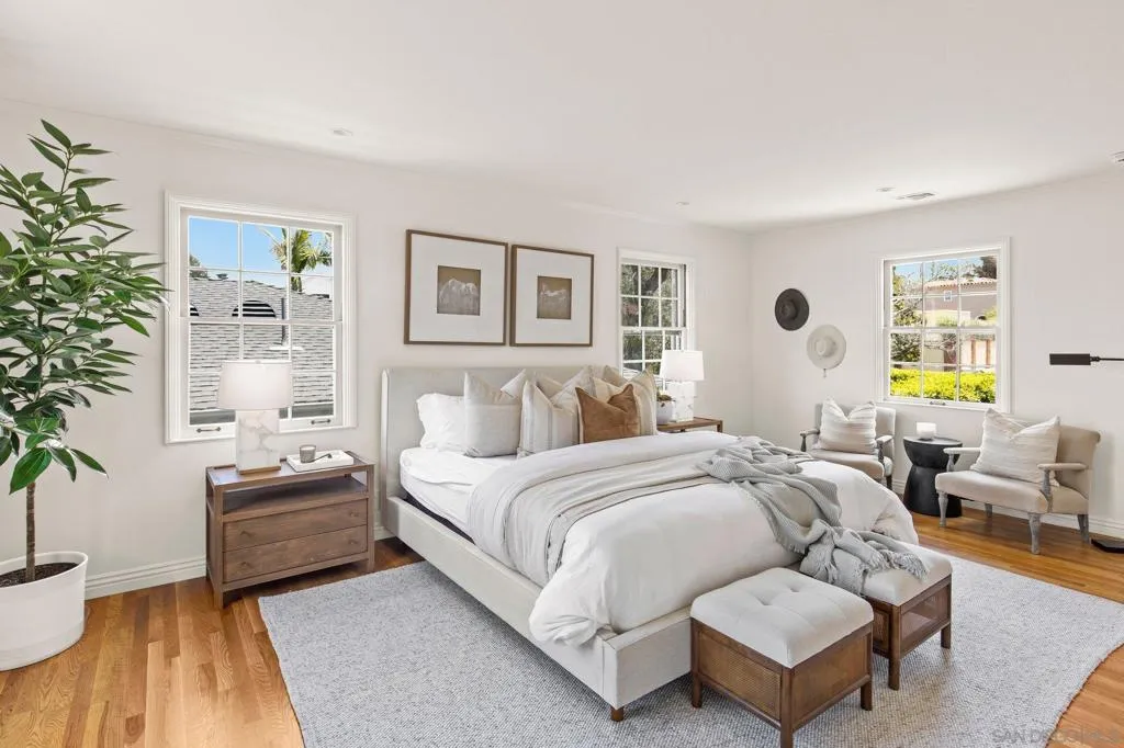4430 Arista St, San Diego, California 92103 home-pic-13
