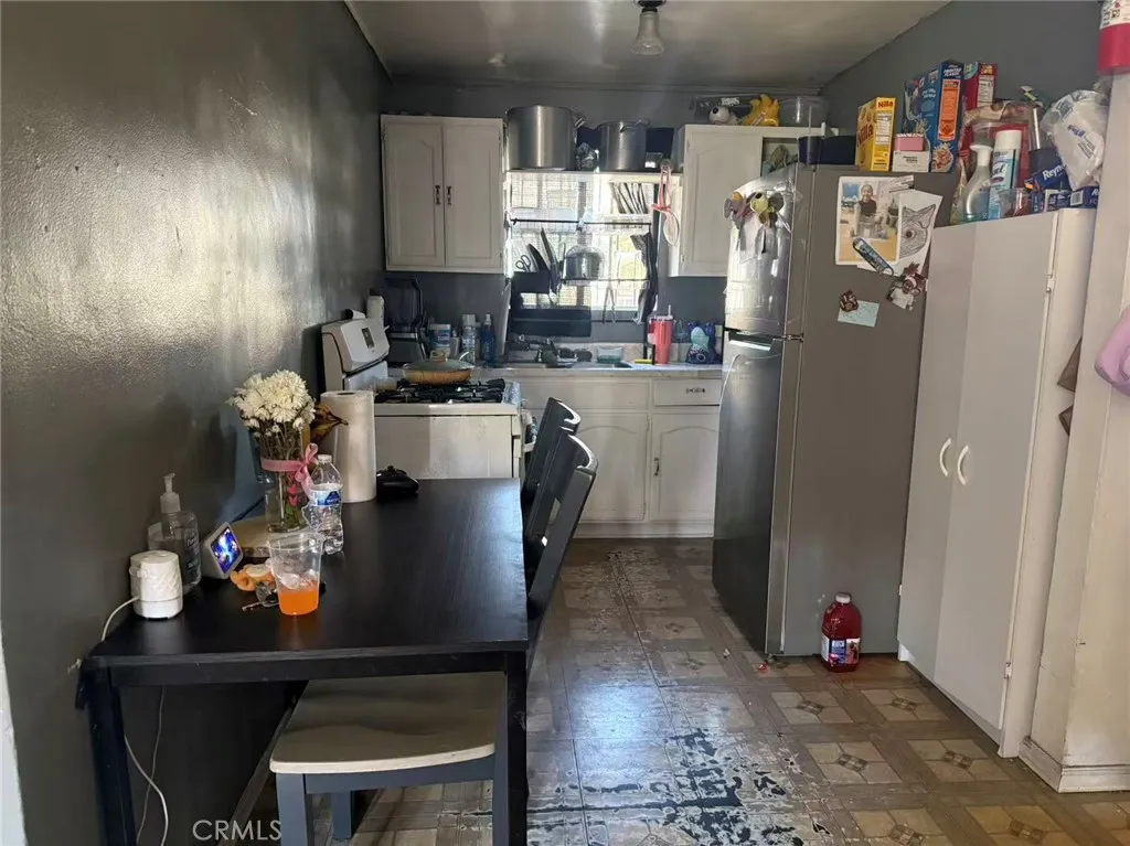 2426 Medford, Los Angeles, California 90033 home-pic-2