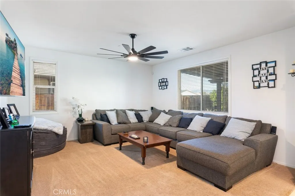 29522 Mascot, Lake Elsinore, California 92530 home-pic-17