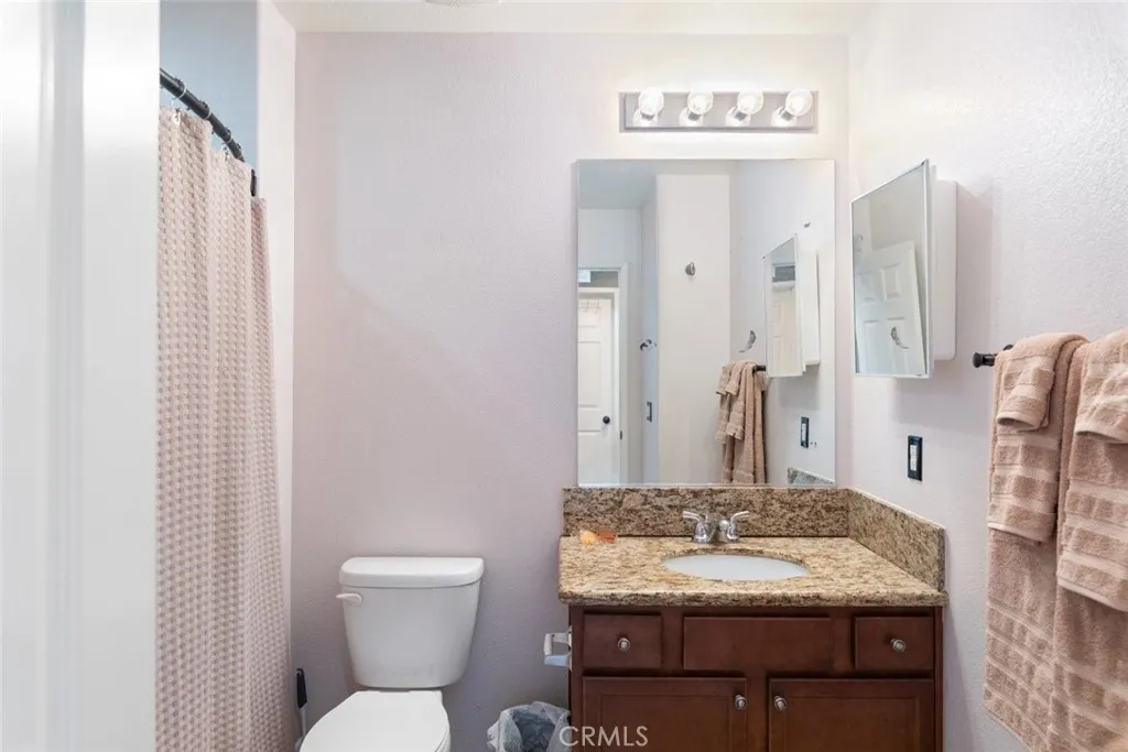 29522 Mascot, Lake Elsinore, California 92530 home-pic-22
