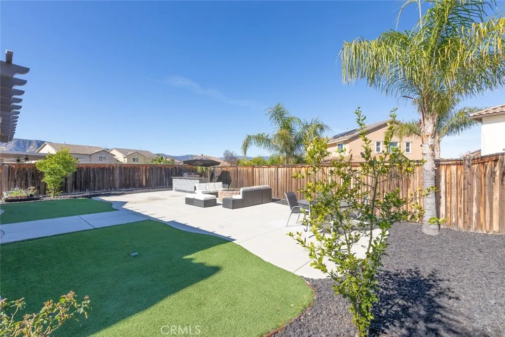 29522 Mascot, Lake Elsinore, California 92530 home-pic-34