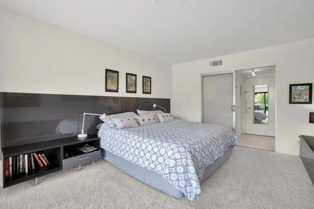 45750 San Luis Rey Avenue 24, Palm Desert, California 92260 home-pic-11