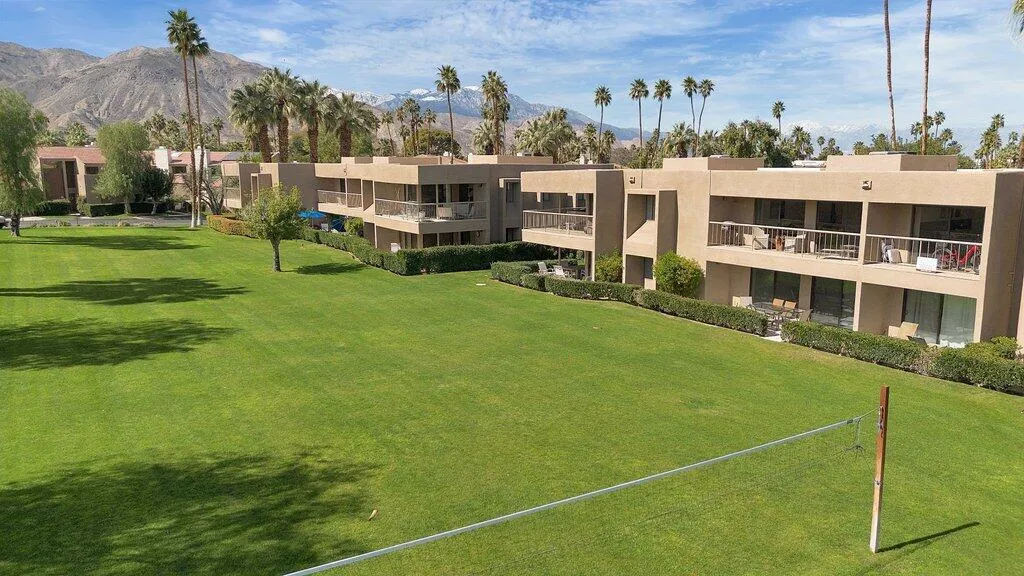 45750 San Luis Rey Avenue 24, Palm Desert, California 92260 home-pic-23