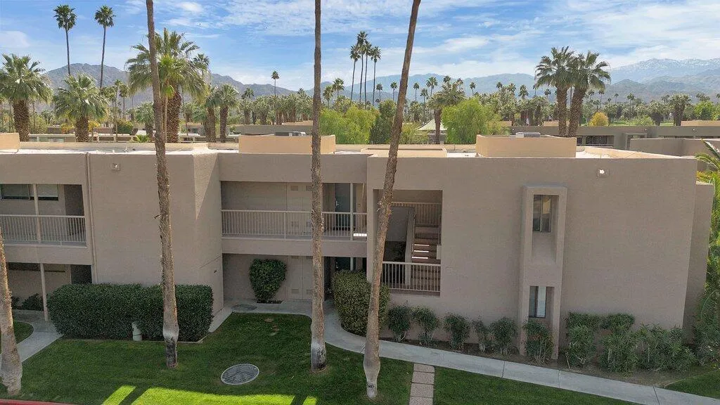 45750 San Luis Rey Avenue 24, Palm Desert, California 92260 home-pic-20