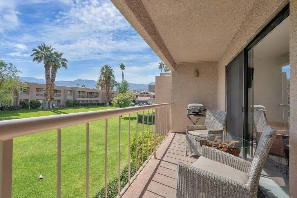 45750 San Luis Rey Avenue 24, Palm Desert, California 92260 home-pic-18