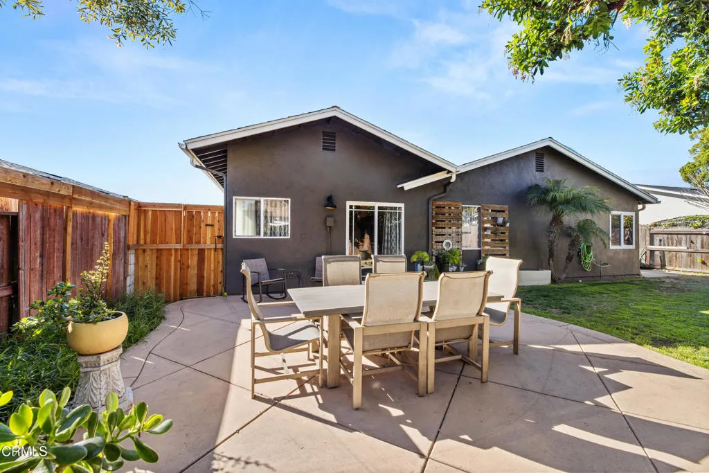 1420 Joliet Place, Oxnard, California 93030 home-pic-21