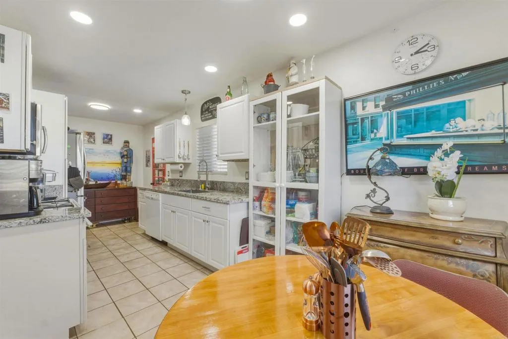 3918 San Lorenzo Court, Oceanside, California 92057 — photo 5