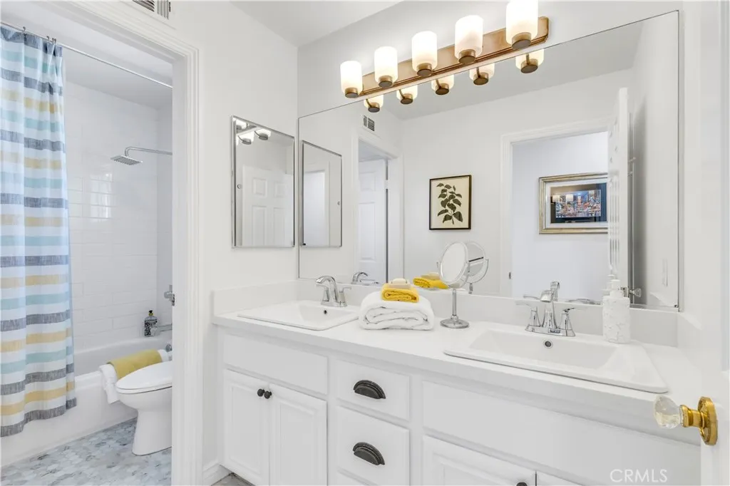 304 La Fremontia, San Clemente, California 92672 home-pic-39