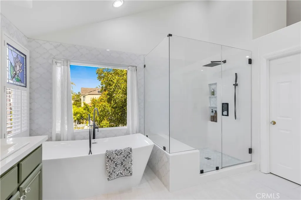304 La Fremontia, San Clemente, California 92672 home-pic-35