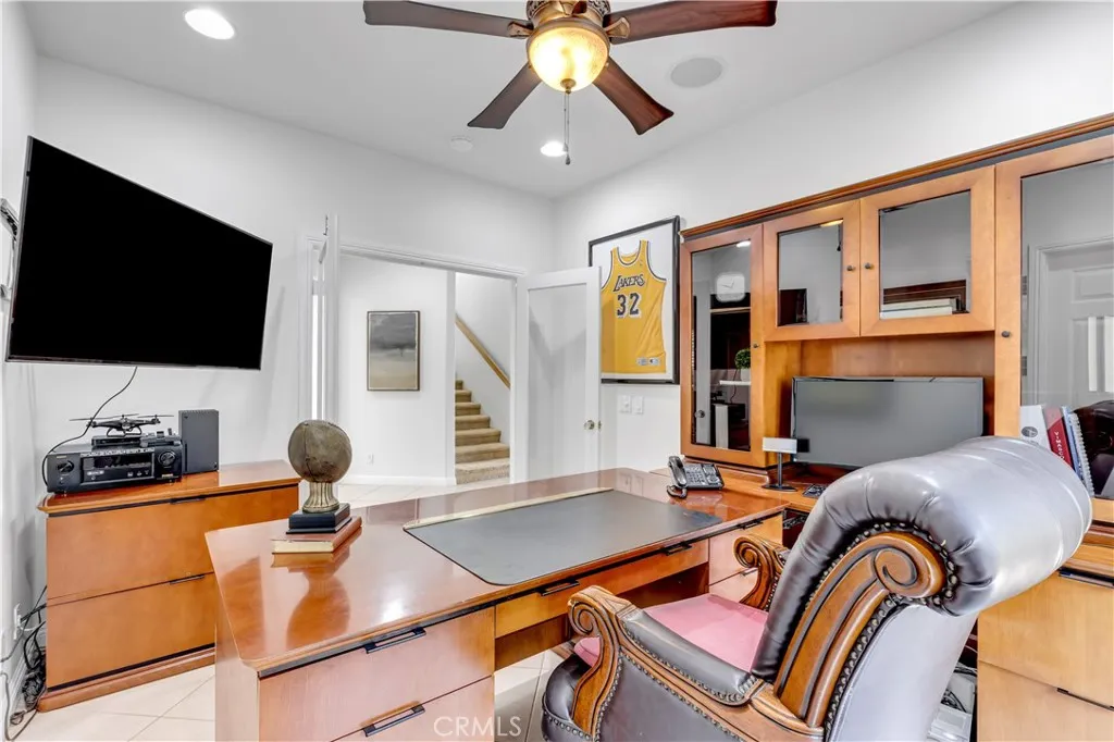304 La Fremontia, San Clemente, California 92672 home-pic-26