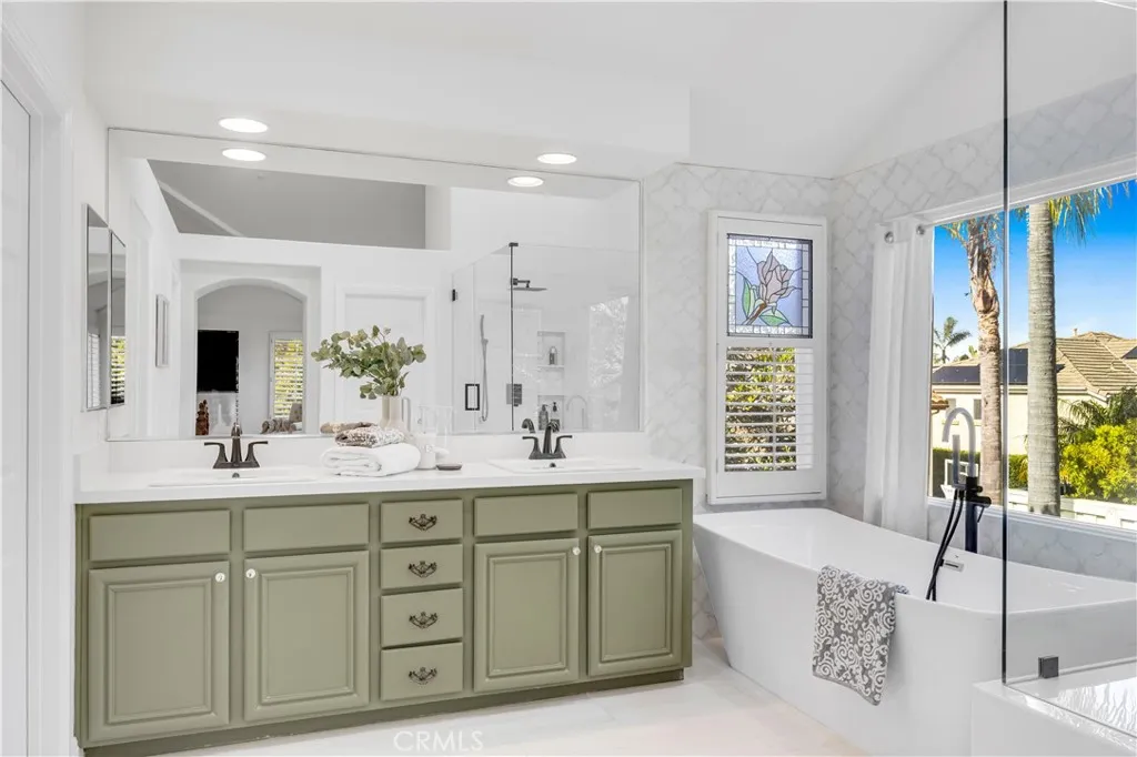 304 La Fremontia, San Clemente, California 92672 home-pic-33
