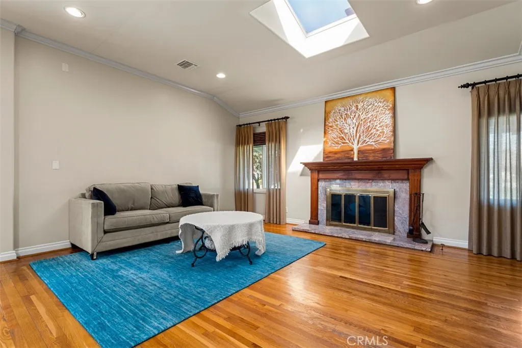 17922 Romelle, Santa Ana, California 92705 home-pic-13