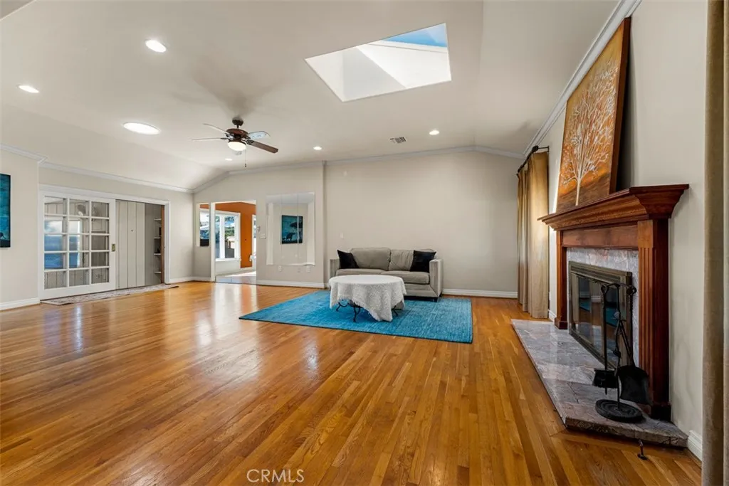 17922 Romelle, Santa Ana, California 92705 home-pic-14